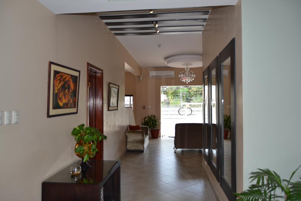 Urdesa Suites Hotel 과야킬 외부 사진