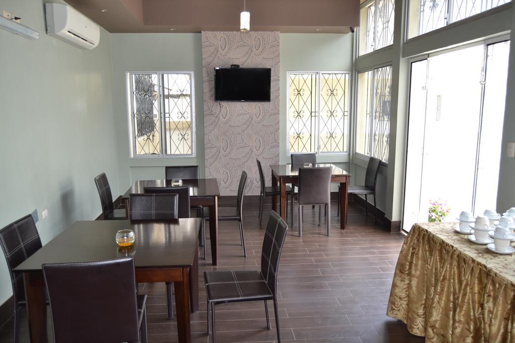 Urdesa Suites Hotel 과야킬 외부 사진