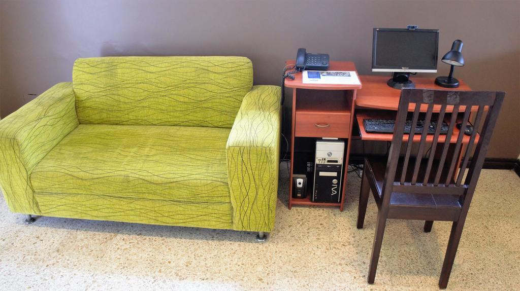 Urdesa Suites Hotel 과야킬 외부 사진