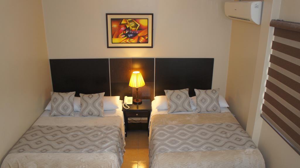 Urdesa Suites Hotel 과야킬 외부 사진
