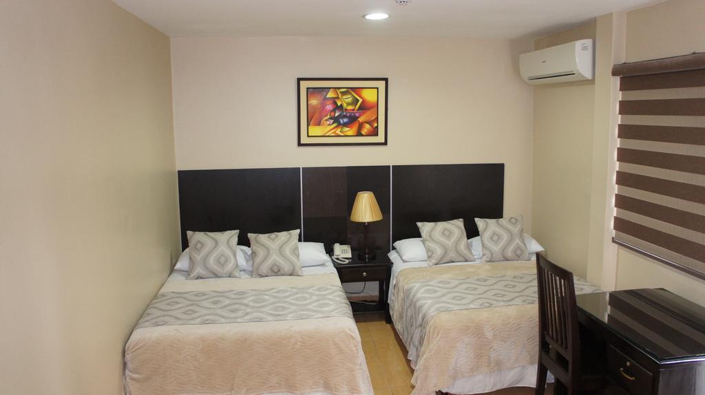 Urdesa Suites Hotel 과야킬 외부 사진