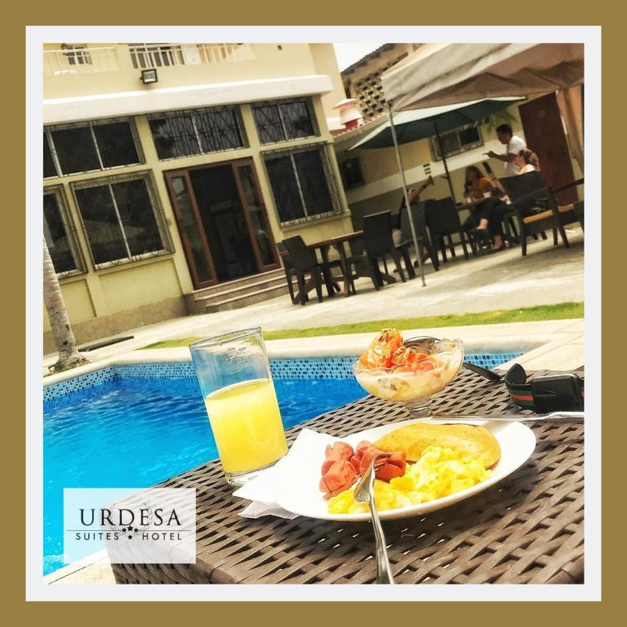 Urdesa Suites Hotel 과야킬 외부 사진